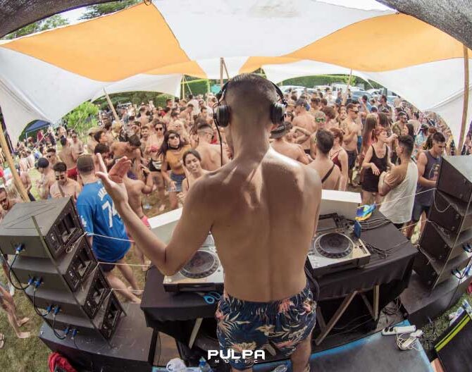 Festival101-Pulpa-Music-Poolparty-Image-5